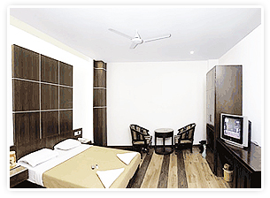 Hotel Grand Peepal in India,Hotels in Jaipur,Hotels in Jaipur near Amer Fort,Resorts in Corbett,3 Star Hotel in Jaipur